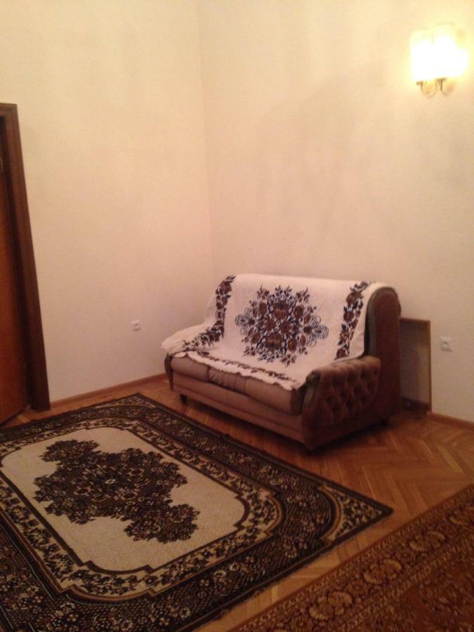 Stone House Hotel Tskaltubo Bagian luar foto