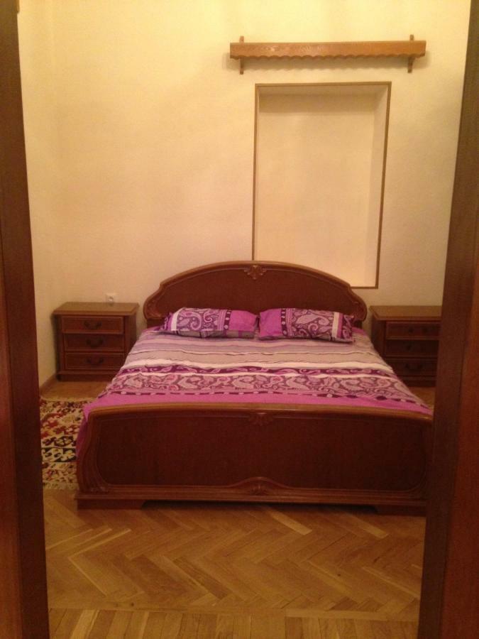 Stone House Hotel Tskaltubo Bagian luar foto