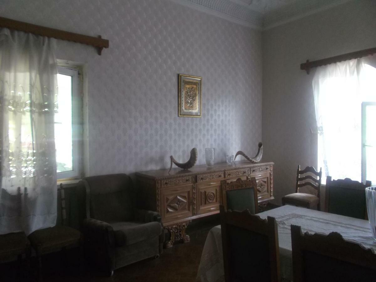 Stone House Hotel Tskaltubo Bagian luar foto
